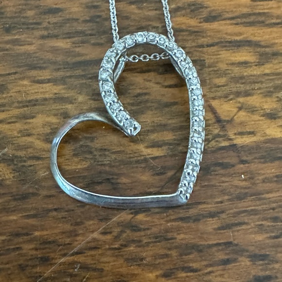 Silver Heart Necklace - Picture 1 of 5